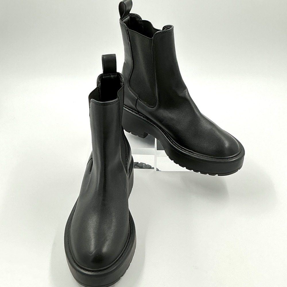Madden Girl 8.5 Chelsea Boot Black Platform Lug Sole Madalyn Womens MSRP $69